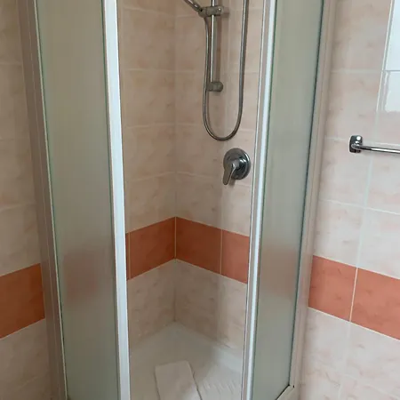 Trocadero - Koolibry 호텔 체르비아